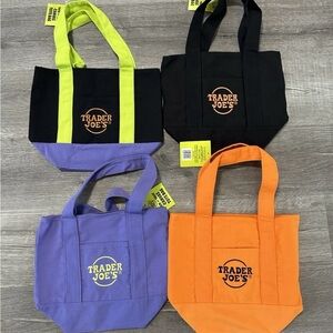 Trader Joe's Mini Halloween Canvas Tote Bag Set Of 4 RARE LIMITED In Hand New !!